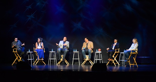 Semi-institutional discourse: The case of talk shows