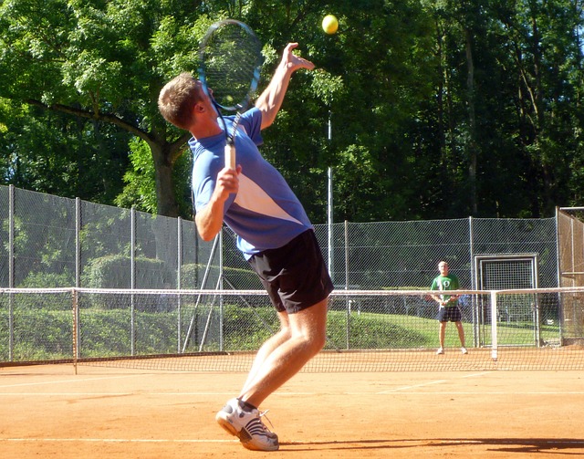 So, how did Bourdieu learn to play tennis? Habitus, consciousness and habituation