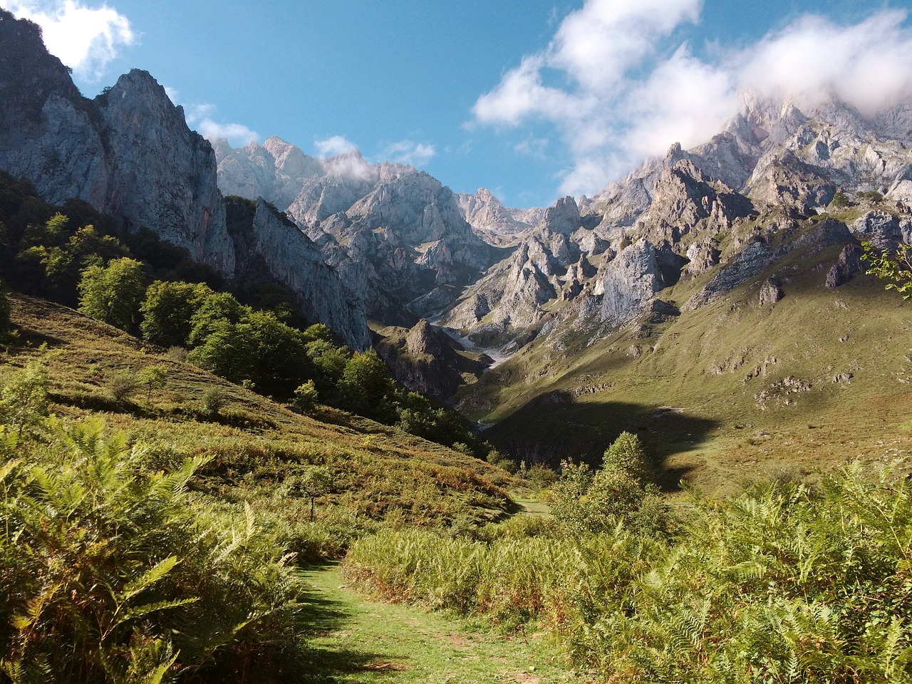 Archaeology in the Middle Rocky Mountains: Myopia, misconceptions and other concerns