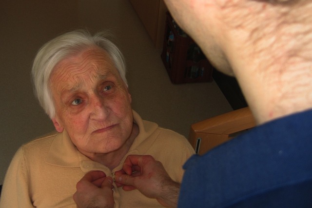 Clinical history in the study of a patient with dementia